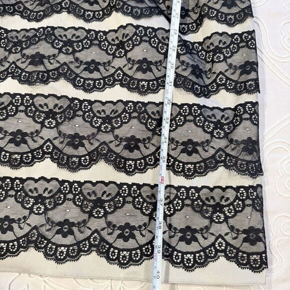 Adrianna Papell Black Tiered Layered Sheath Dress Lace Overlay Cocktail Size 14 - Picture 12 of 12